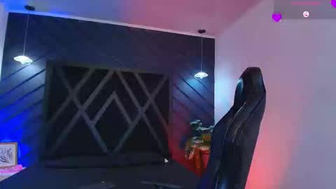 Zoe 3 online show from 03-07-26, 05:54