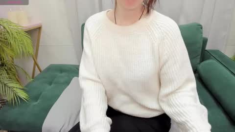 Zoe online show from 02-19-25, 01:28