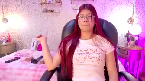 Snapshot of zoeecarter_ chatting on 07-01-26, 11:45 zoeecarter_ online show from 07-01-26, 11:45