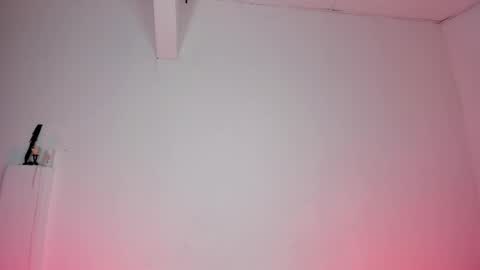 Snapshot of zoegothh chatting on 04-19-26, 11:29 zoe online show from 04-19-26, 11:29