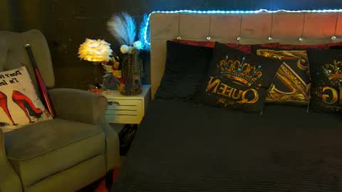 Snapshot of zoemesmerizee chatting on 07-01-26, 02:40 ZoeMesmerize online show from 07-01-26, 02:40