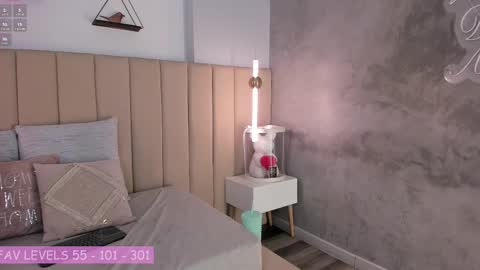 Zoe online show from 09-24-25, 09:07