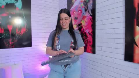 ZOE  online show from 11-22-25, 06:01