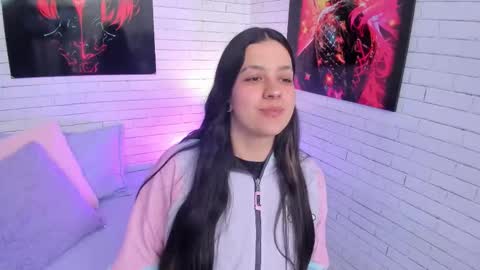 ZOE  online show from 12-01-25, 06:07