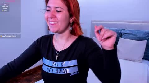 Snapshot of zoes_mile chatting on 01-24-25, 11:48 Zoes online show from 01-24-25, 11:48