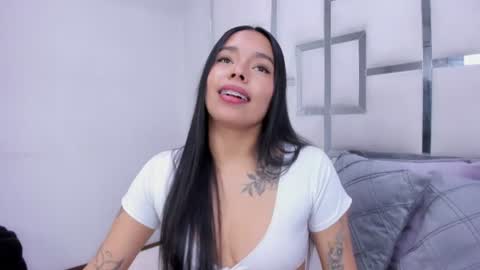 ZoeSwam online show from 07-24-26, 02:04