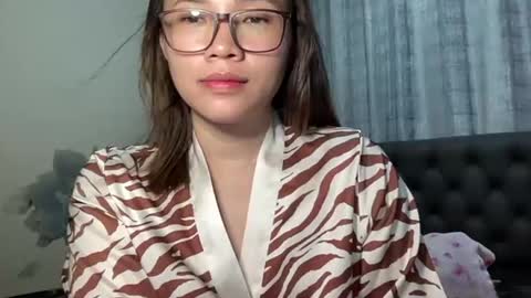 zoey_foryou online show from 10-22-25, 01:39