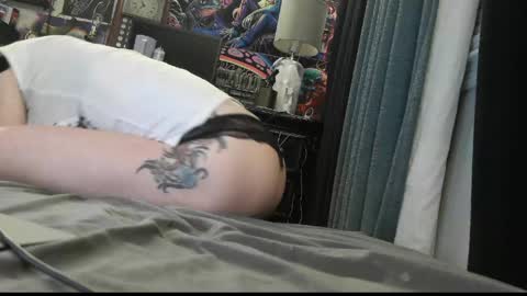 Snapshot of zoeyportland chatting on 05-30-26, 10:56 Zoey Portland online show from 05-30-26, 10:56