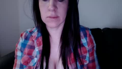 Snapshot of zoibee chatting on 01-09-25, 08:03 zoibee online show from 01-09-25, 08:03