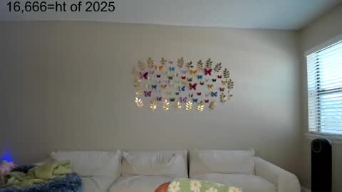 Zoie online show from 10-16-25, 09:16