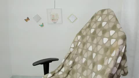 Alicie online show from 02-15-26, 07:51