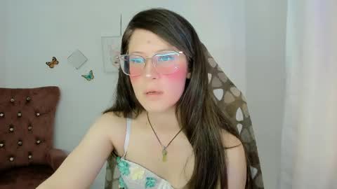 Alicie online show from 04-07-26, 03:23