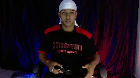 Zoriel online show from 06-01-26, 06:31