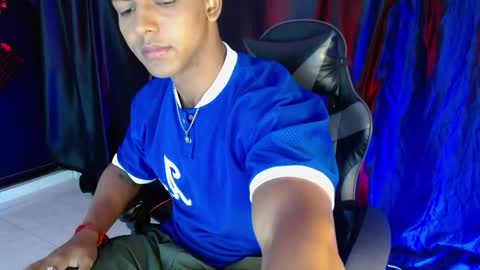 Zoriel online show from 06-07-26, 06:22