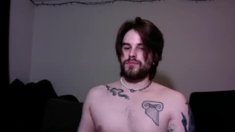 zorvello_83 online show from 04-16-26, 10:23