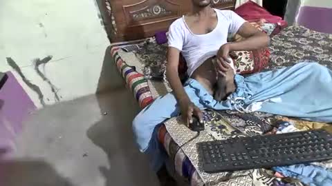 zoyakhan803 online show from 05-12-26, 10:40