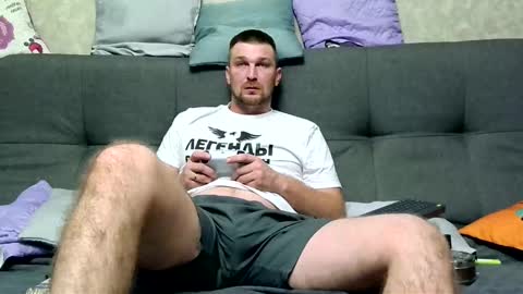 Snapshot of ztigrousz chatting on 11-10-25, 07:24 ztigrousz online show from 11-10-25, 07:24