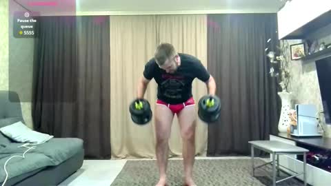 Snapshot of ztigrousz chatting on 11-16-25, 07:19 ztigrousz online show from 11-16-25, 07:19