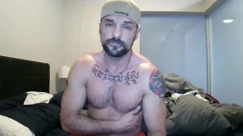 Zuko online show from 01-20-25, 01:39