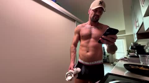 Zuko online show from 02-06-25, 06:24