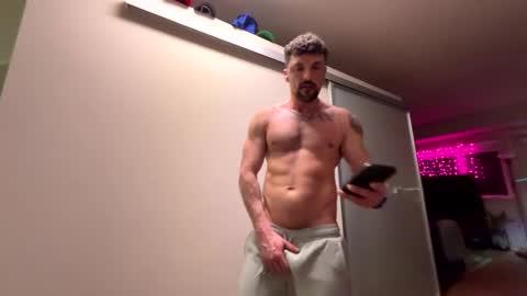 Zuko online show from 02-27-25, 03:47