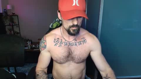 Zuko online show from 09-19-25, 02:24