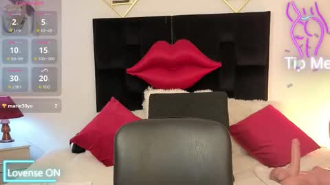 Snapshot of zuly_zahir_01 chatting on 11-05-25, 10:10 zuly goode online show from 11-05-25, 10:10