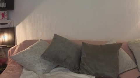 Snapshot of zuly_zahir_01 chatting on 11-26-25, 11:22 zuly goode online show from 11-26-25, 11:22