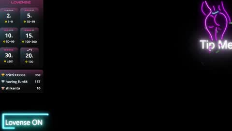 Snapshot of zuly_zahir_01 chatting on 12-15-25, 12:09 zuly goode online show from 12-15-25, 12:09