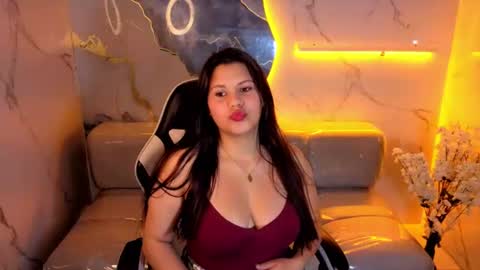 Zuri online show from 08-07-26, 03:14