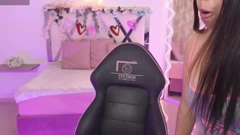 ZURY   online show from 09-21-25, 11:45