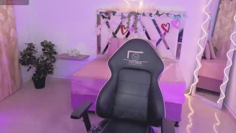 ZURY   online show from 11-14-25, 11:31