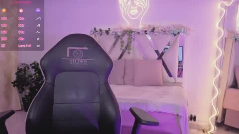 ZURY   online show from 04-27-26, 11:52