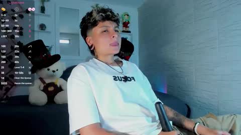 Zury Ramirez online show from 09-10-25, 08:09