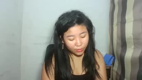 sweet lylia online show from 10-28-25, 09:17