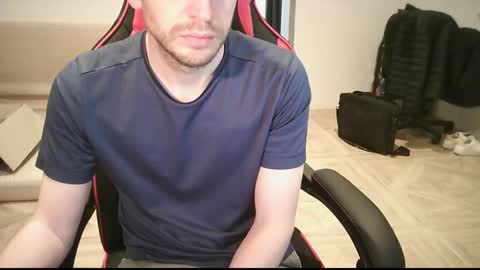 Snapshot of zyriosben chatting on 02-18-25, 10:27 zyriosben online show from 02-18-25, 10:27