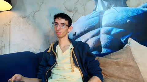 Snapshot of zyronight chatting on 11-26-25, 07:48 Zyro Nigth online show from 11-26-25, 07:48