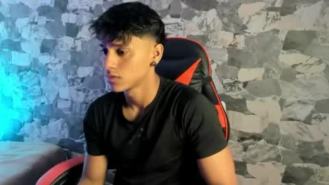 zyzz_1812 online show from 05-19-26, 02:12