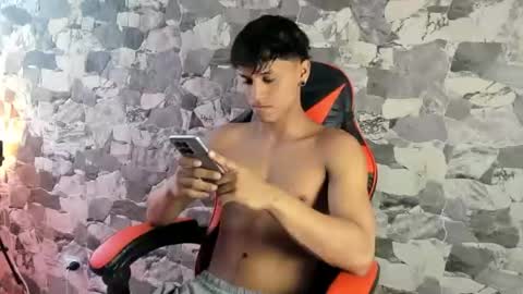 zyzz_1812 online show from 06-30-26, 07:15