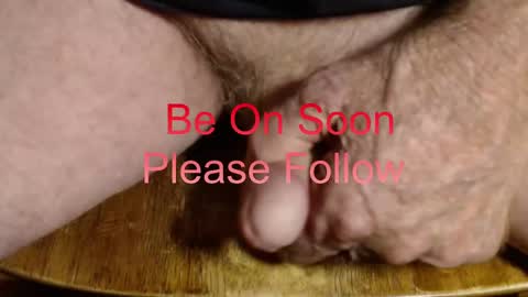 Snapshot of zz52xt chatting on 09-19-25, 11:33 ZZ online show from 09-19-25, 11:33