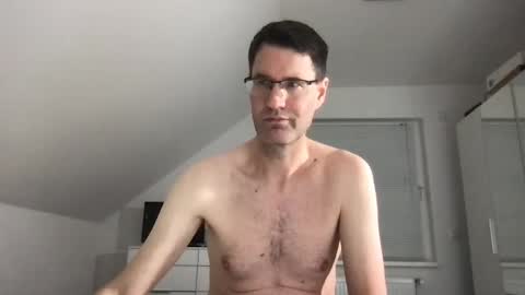 Snapshot of zzz123_cam chatting on 12-13-24, 04:16 zzz123_cam online show from 12-13-24, 04:16