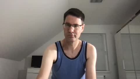 Snapshot of zzz123_cam chatting on 12-15-24, 03:53 zzz123_cam online show from 12-15-24, 03:53