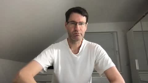 Snapshot of zzz123_cam chatting on 01-19-25, 04:04 zzz123_cam online show from 01-19-25, 04:04