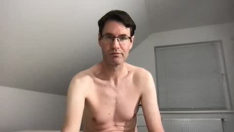 Snapshot of zzz123_cam chatting on 01-06-26, 11:07 zzz123_cam online show from 01-06-26, 11:07