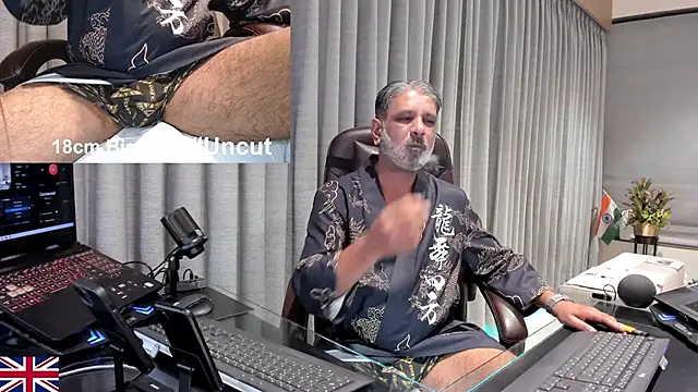 OnlineBossUK online show from 03-12-26, 04:13