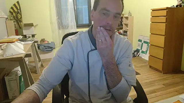 cloupefun online show from 12-19-24, 05:18