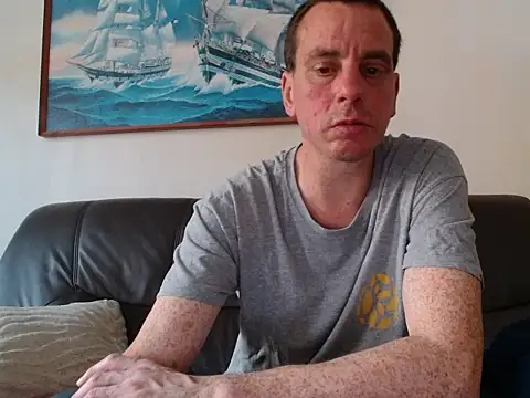 Snapshot of cloupefun chatting on 05-26-26, 05:47 cloupefun online show from 05-26-26, 05:47