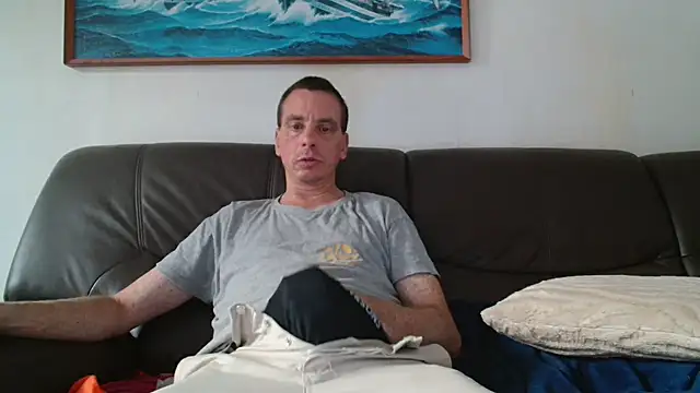 Snapshot of cloupefun chatting on 07-17-26, 05:25 cloupefun online show from 07-17-26, 05:25