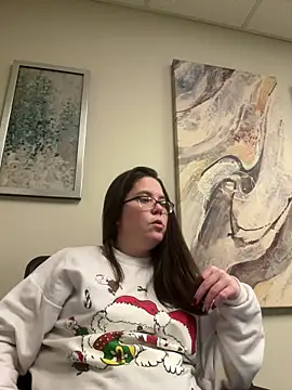 Snapshot of LacieStar chatting on 12-14-24, 06:46 LacieStar online show from 12-14-24, 06:46