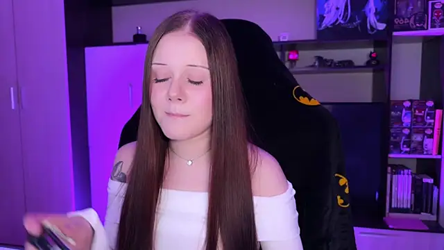 jasminevine online show from 03-28-26, 08:47